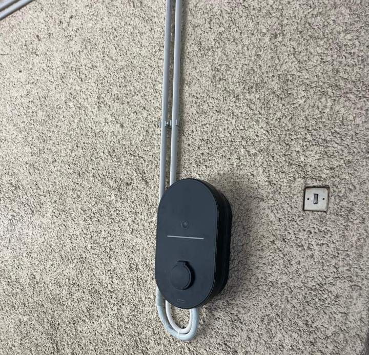 Installation borne de recharge Toulouse